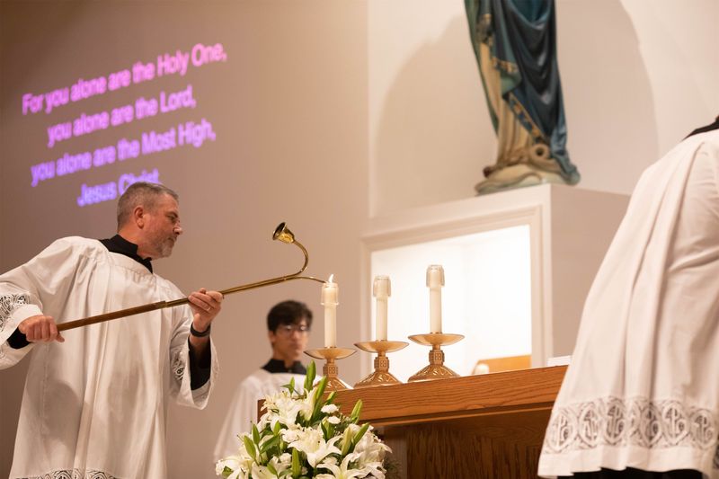 2023-04-08-easter-vigil-275.jpg