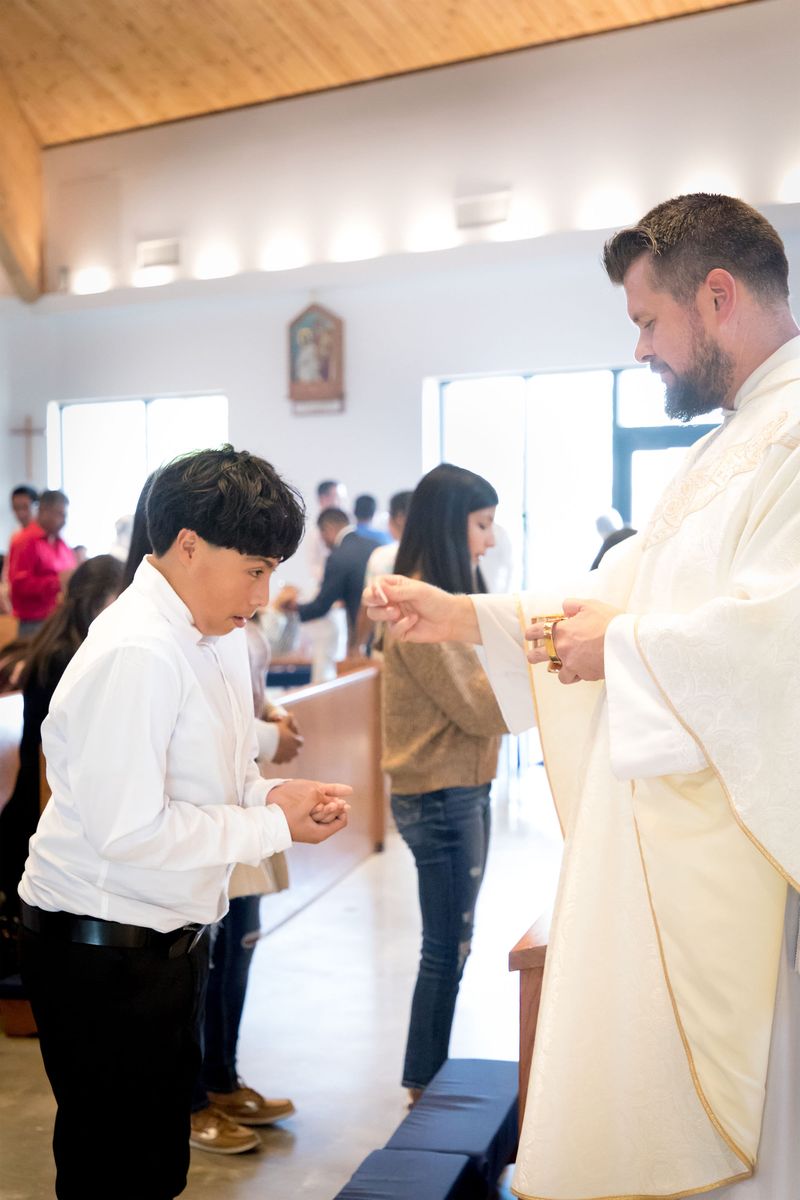 2023-04-15-first-communion-sat-0017.jpg