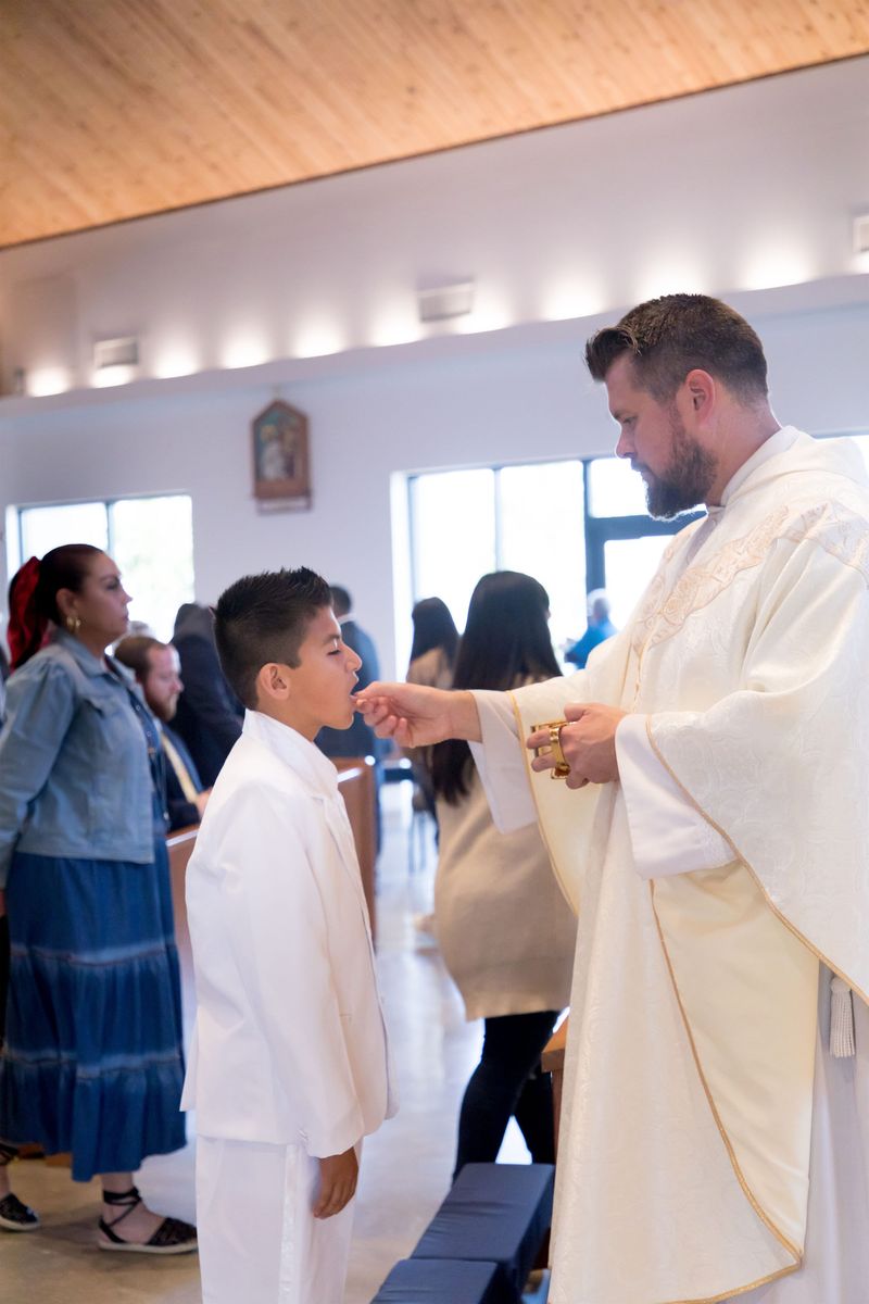 2023-04-15-first-communion-sat-0018.jpg