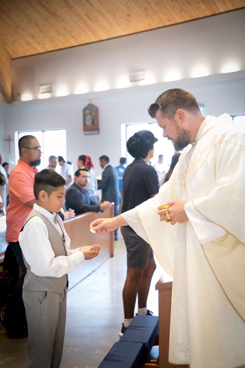 2023-04-15-first-communion-sat-0019.jpg