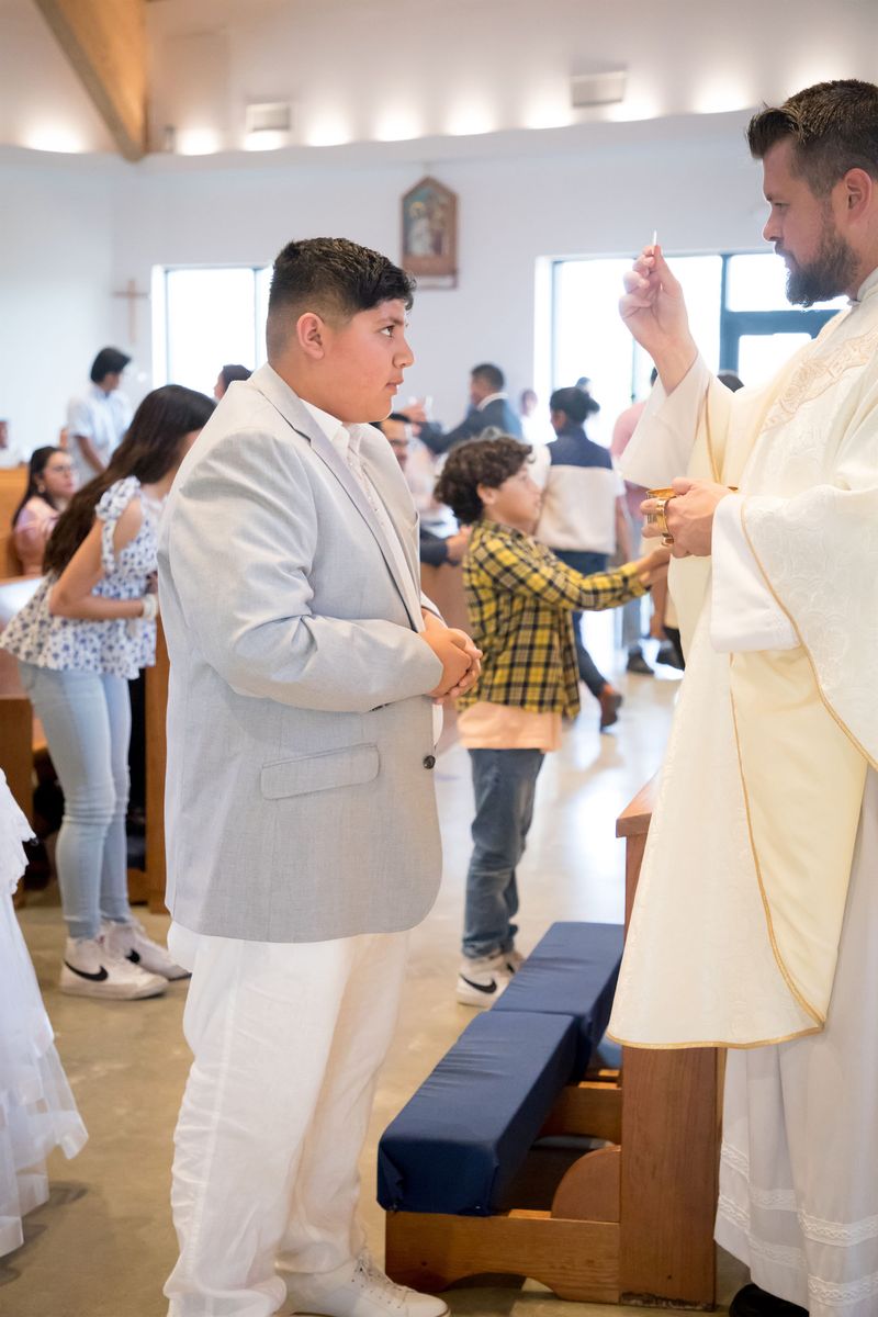 2023-04-15-first-communion-sat-0023.jpg