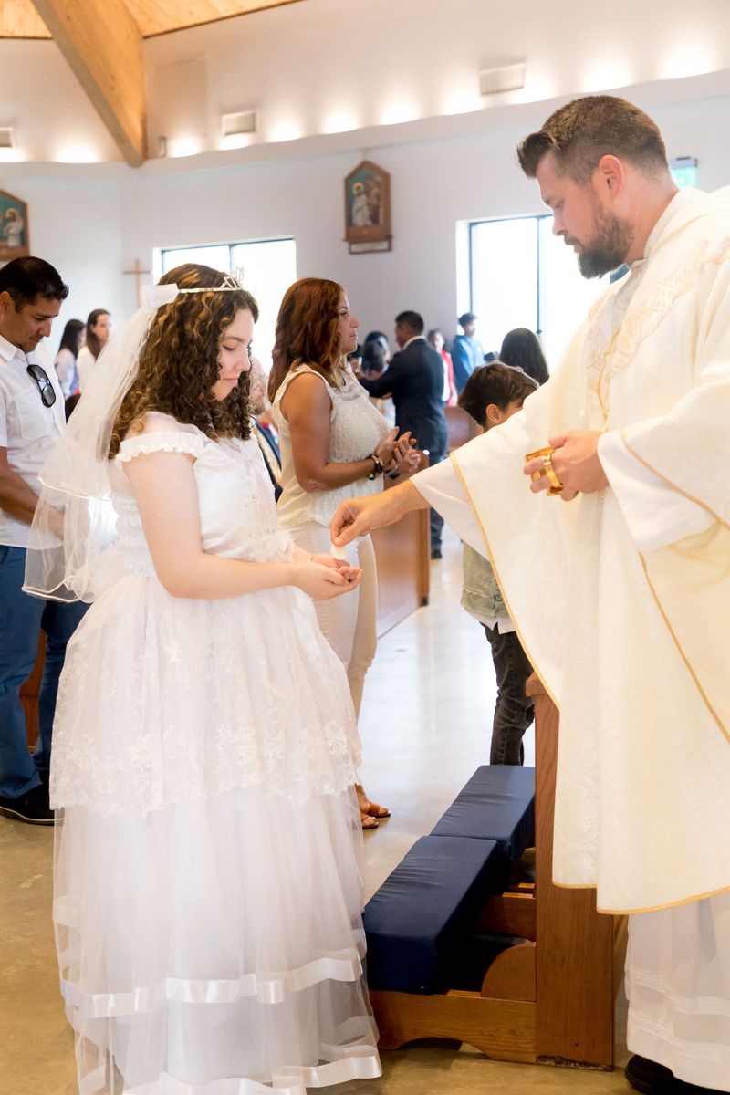 2023-04-15-first-communion-sat-0026.jpg