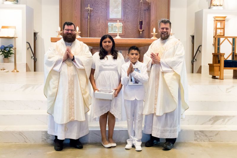 2023-04-15-first-communion-sat-0053.jpg