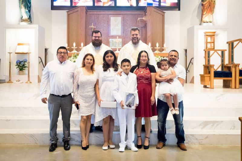 2023-04-15-first-communion-sat-0054.jpg