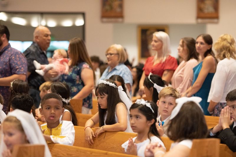 2023-05-13-first-communion-sat-010.jpg