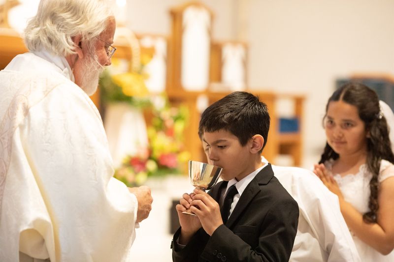 2023-05-13-first-communion-sat-018.jpg
