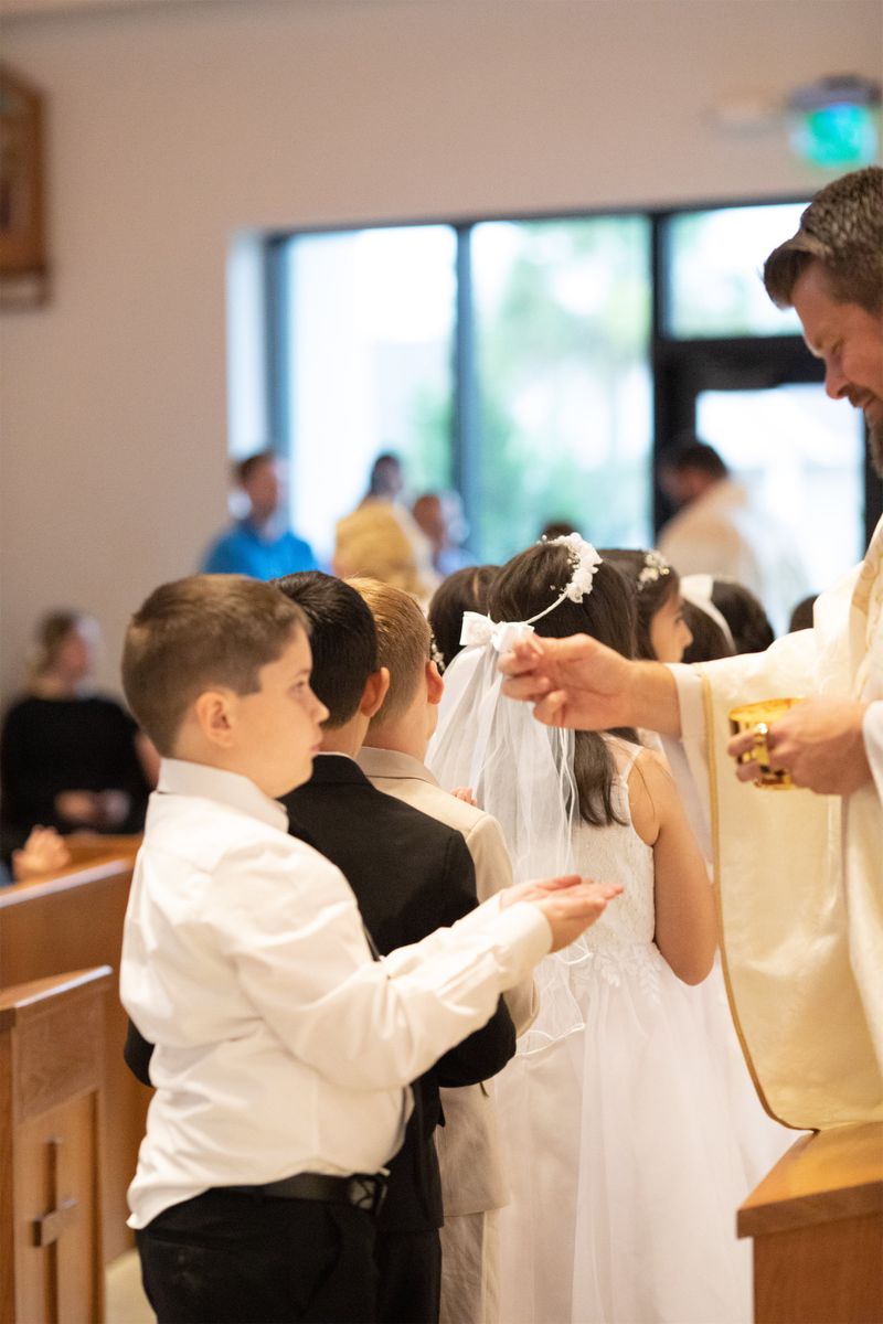 2023-05-13-first-communion-sat-034.jpg