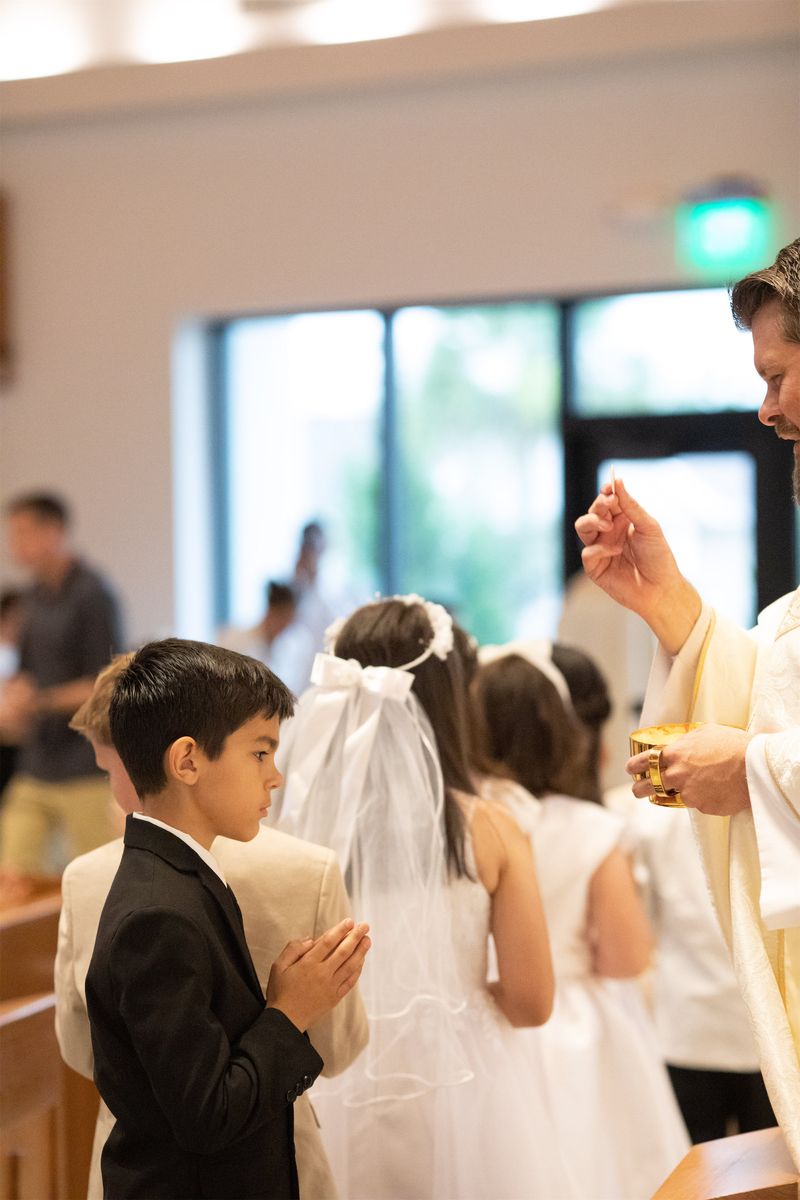 2023-05-13-first-communion-sat-037.jpg