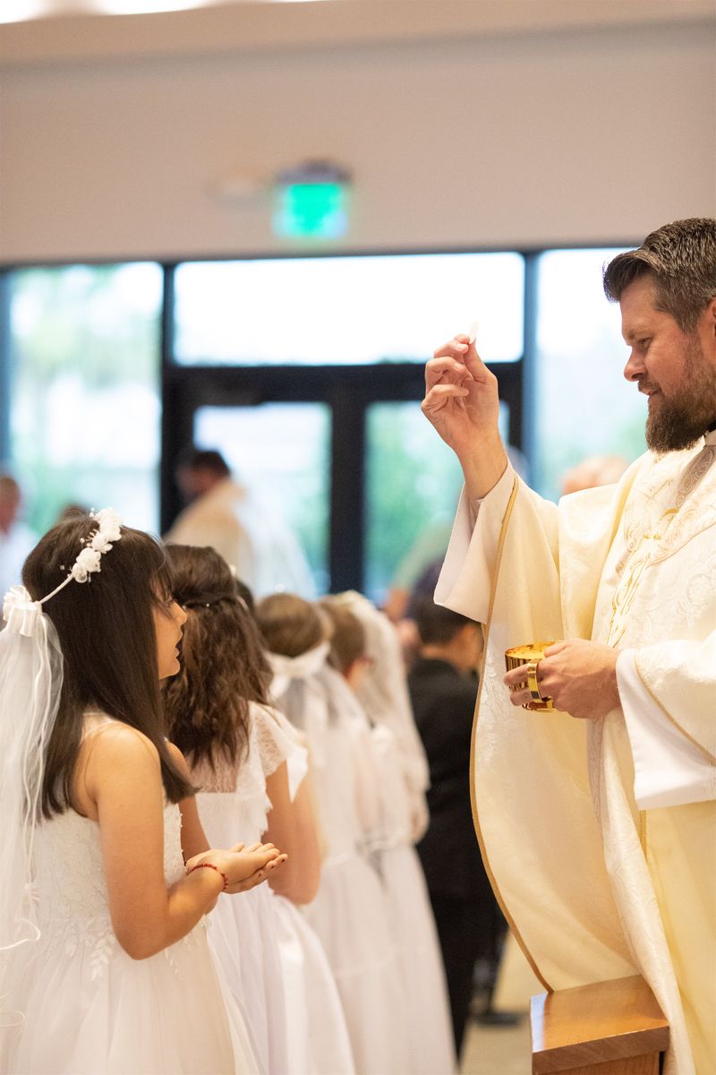 2023-05-13-first-communion-sat-044.jpg