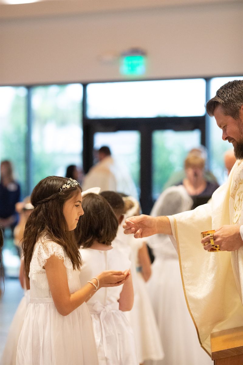 2023-05-13-first-communion-sat-049.jpg