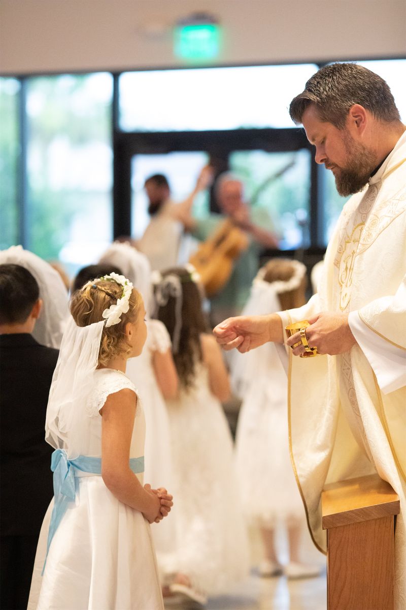 2023-05-13-first-communion-sat-071.jpg