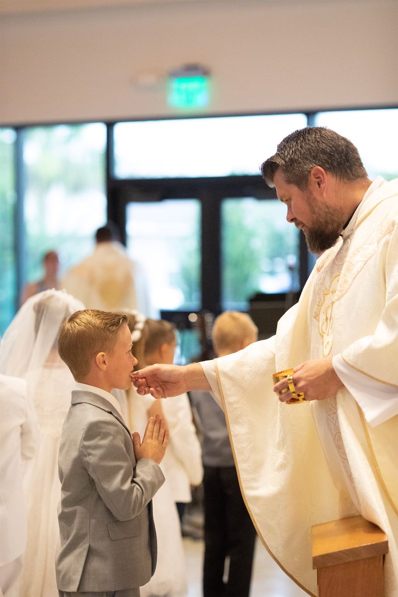 2023-05-13-first-communion-sat-077.jpg