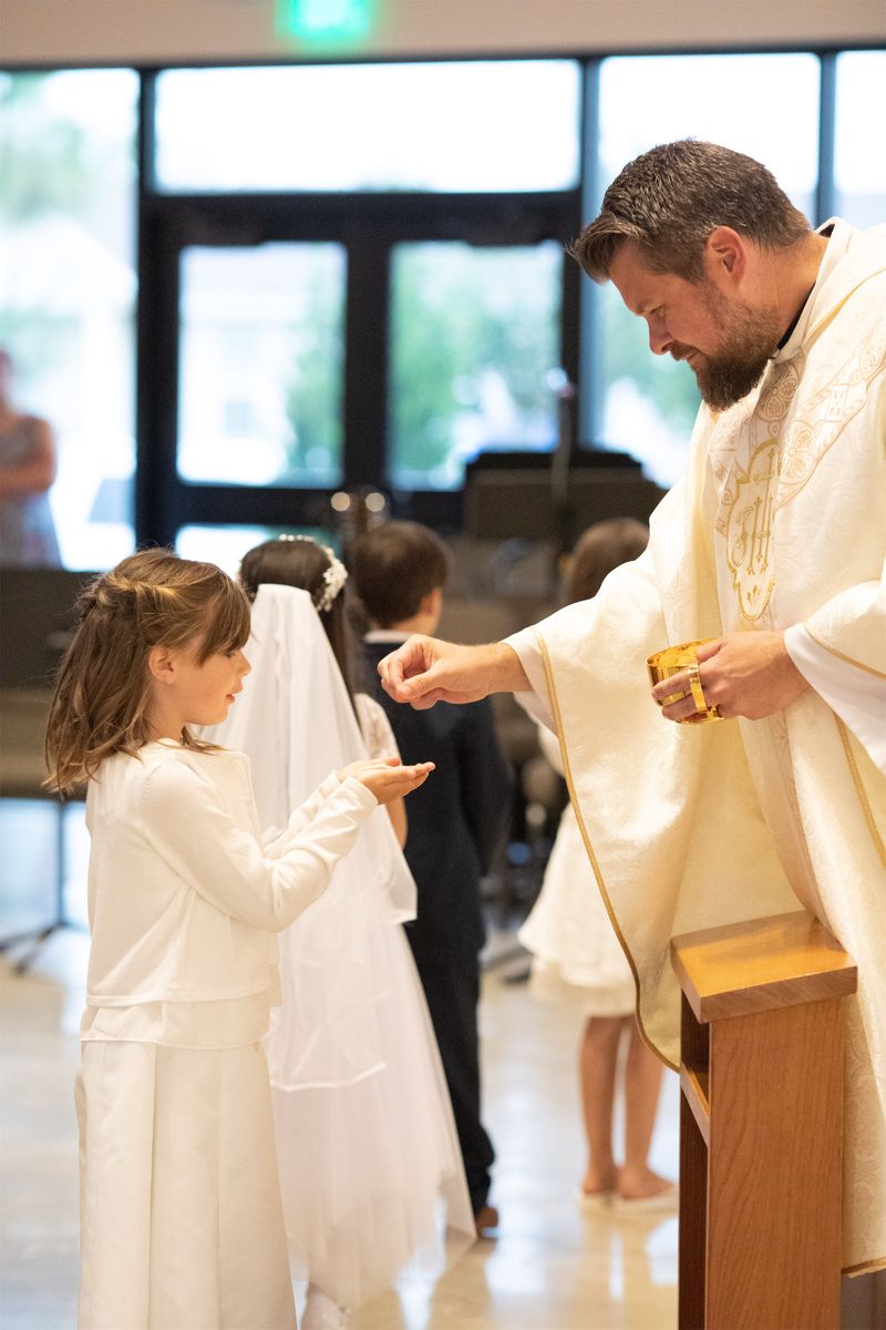 2023-05-13-first-communion-sat-096.jpg