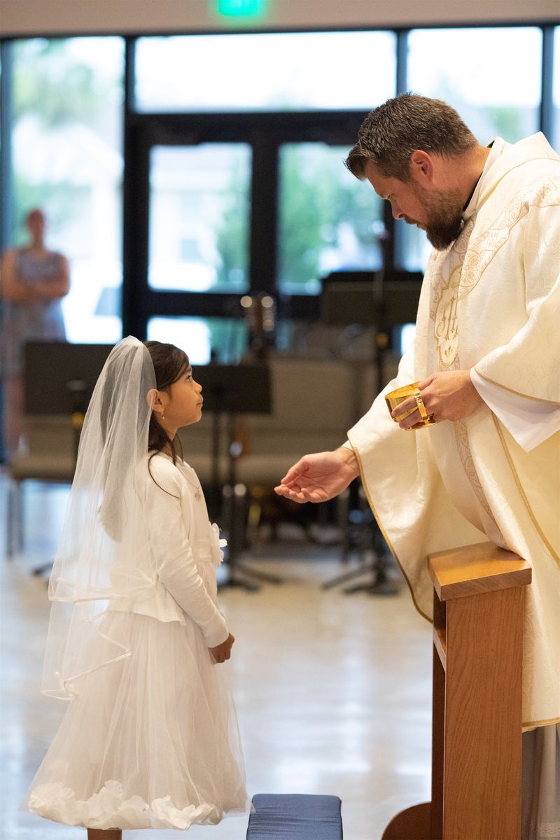 2023-05-13-first-communion-sat-104.jpg