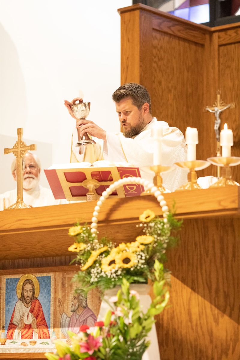 2023-05-13-first-communion-sat-107.jpg