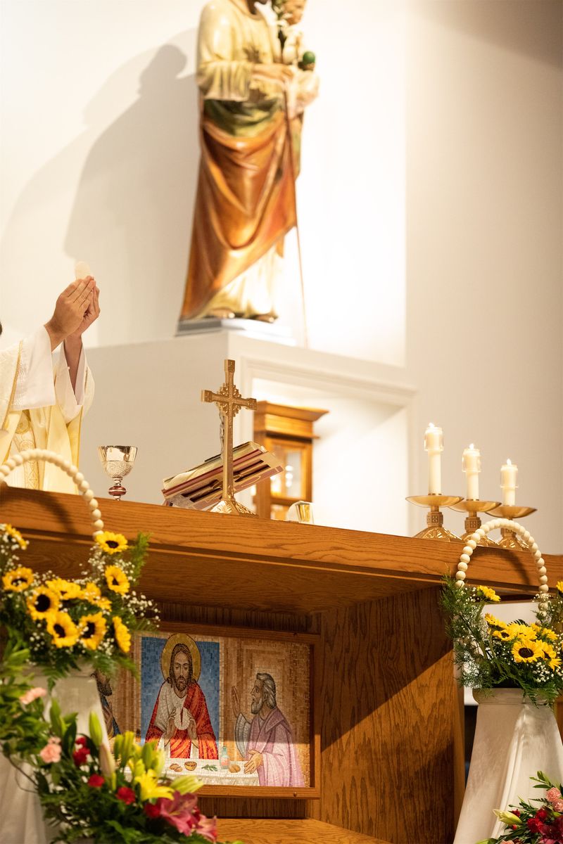 2023-05-13-first-communion-sat-116.jpg