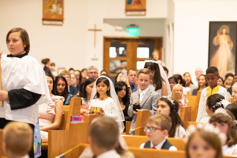 2023-05-13-first-communion-sat-128.jpg
