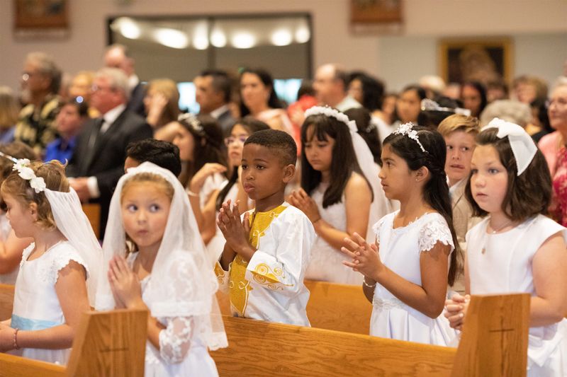 2023-05-13-first-communion-sat-132.jpg