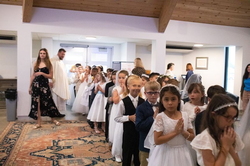 2023-05-13-first-communion-sat-150.jpg