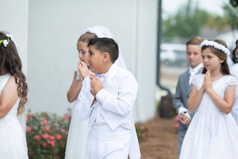 2023-05-13-first-communion-sat-160.jpg