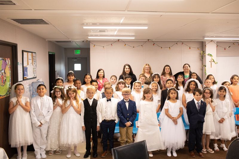 2023-05-13-first-communion-sat-164.jpg