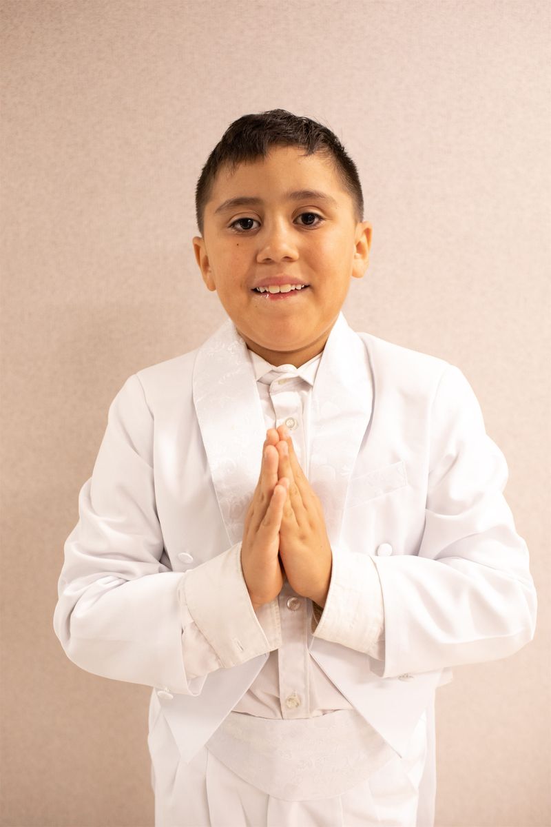 2023-05-13-first-communion-sat-216.jpg