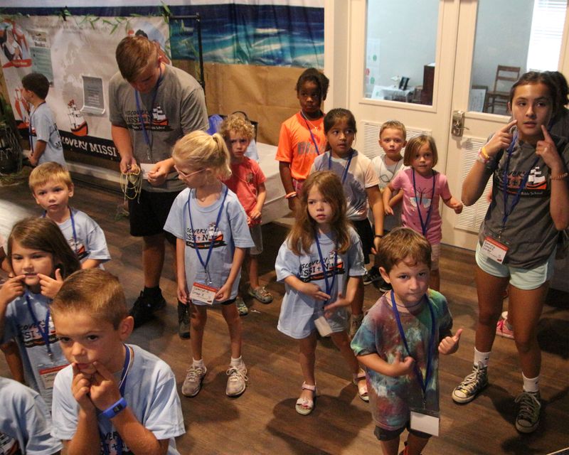 2023-07-17-vbs-monday-0009.jpg