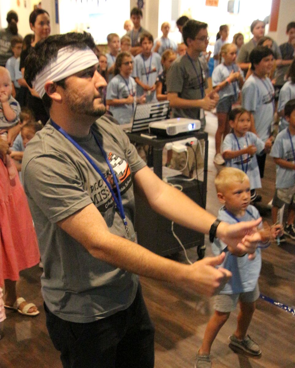2023-07-17-vbs-monday-0010.jpg