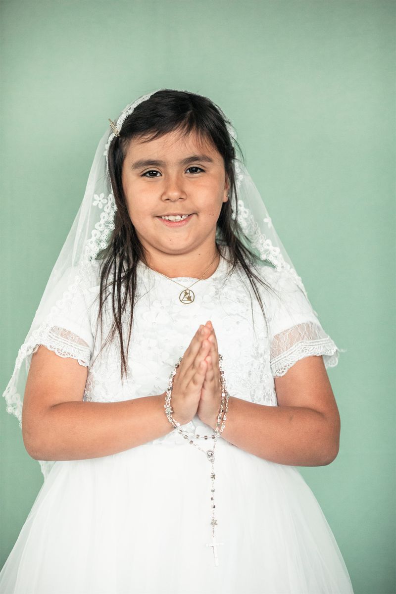 2024-03-09-first-communion-portraits-0001.jpg