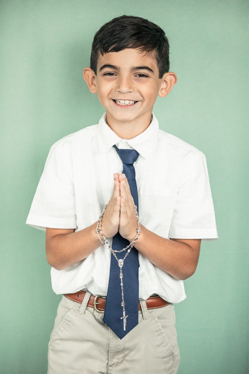 2024-03-09-first-communion-portraits-0012.jpg