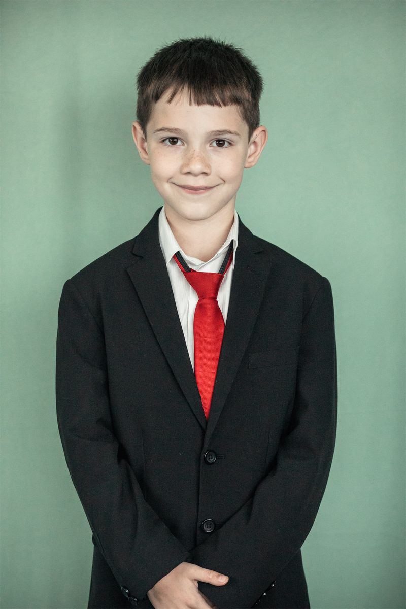 2024-03-09-first-communion-portraits-0023.jpg