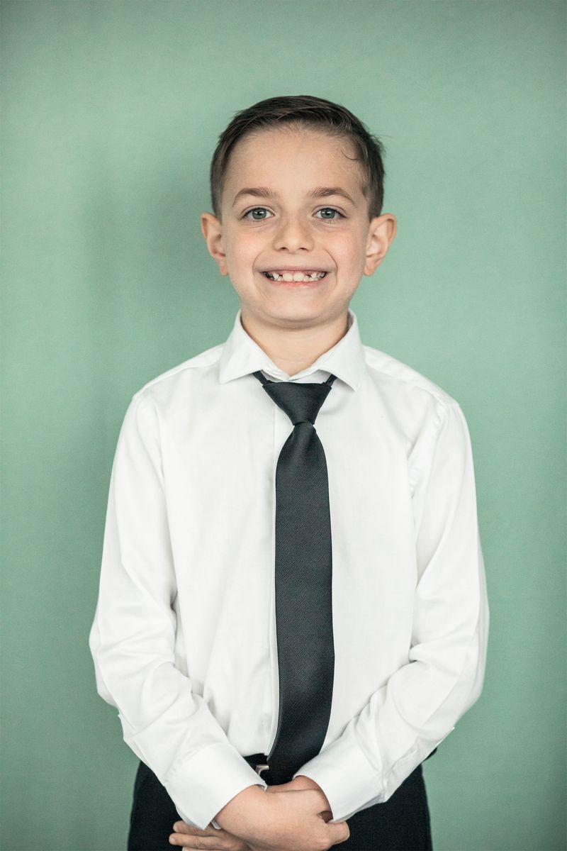 2024-03-09-first-communion-portraits-0027.jpg