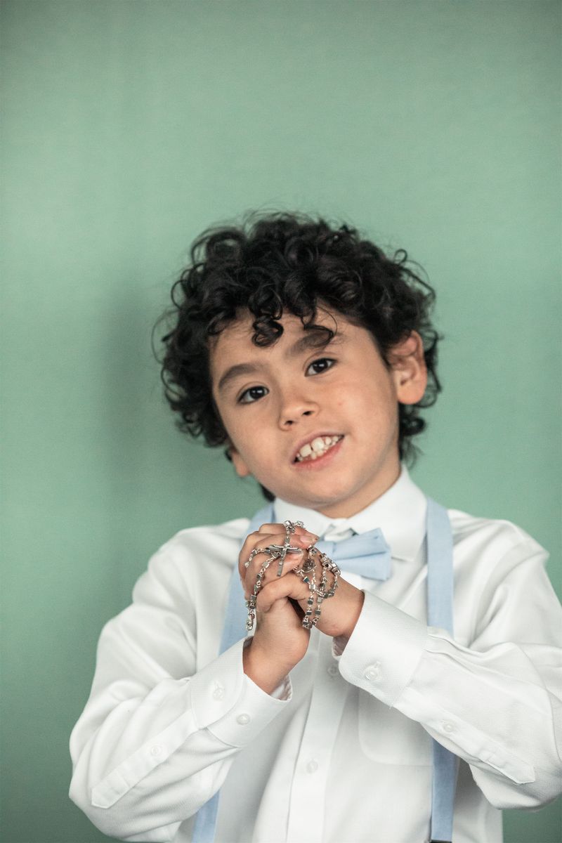 2024-03-09-first-communion-portraits-0029.jpg