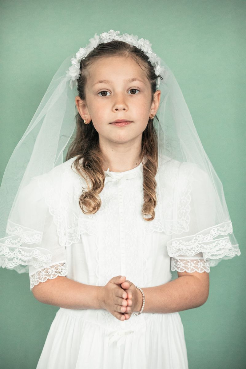 2024-03-09-first-communion-portraits-0036.jpg