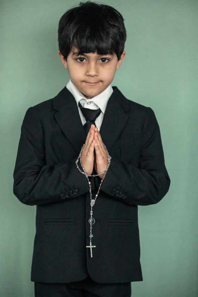 2024-03-09-first-communion-portraits-0037.jpg