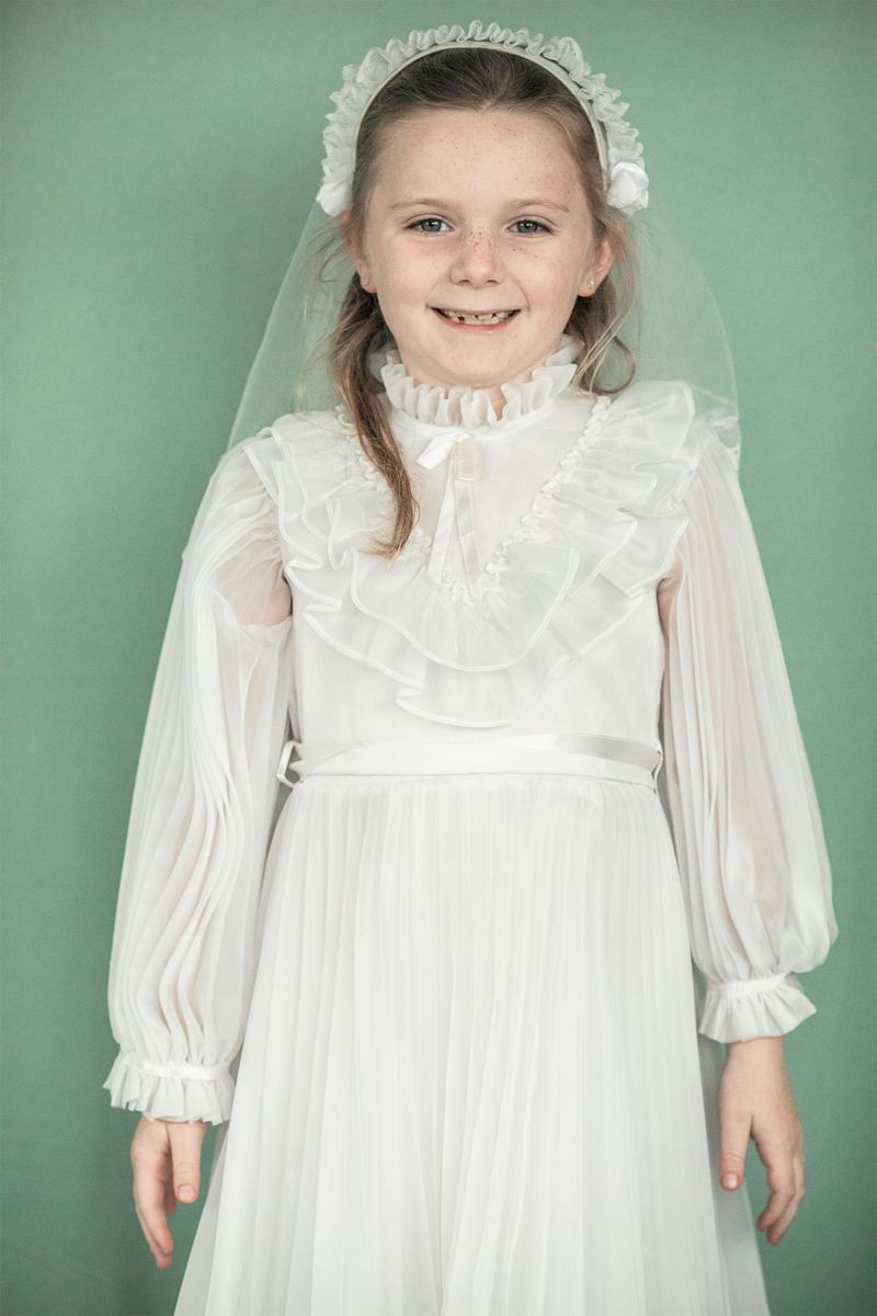 2024-03-09-first-communion-portraits-0041.jpg
