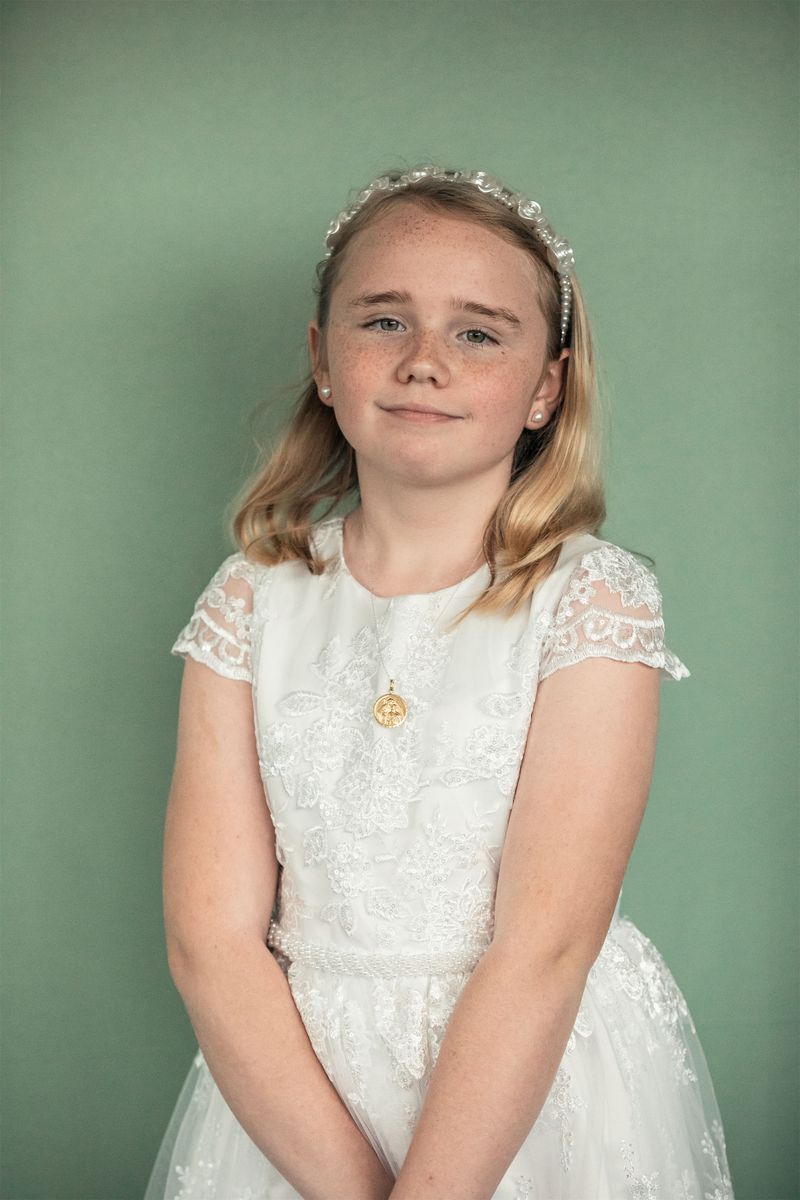 2024-03-09-first-communion-portraits-0051.jpg