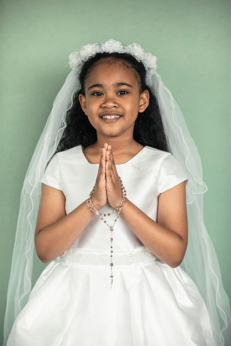 2024-03-09-first-communion-portraits-0054.jpg