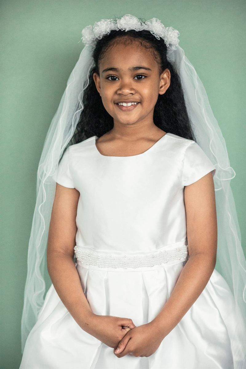 2024-03-09-first-communion-portraits-0055.jpg