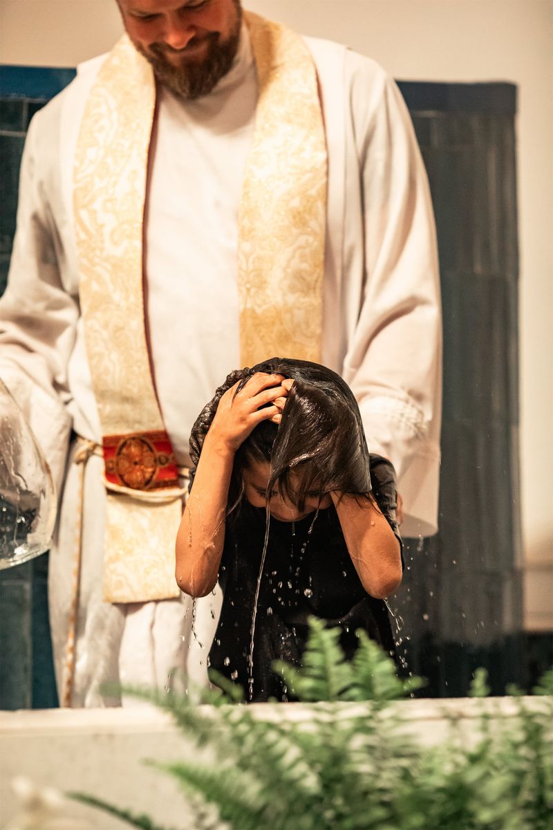2024-03-30-easter-vigil-0093.jpg