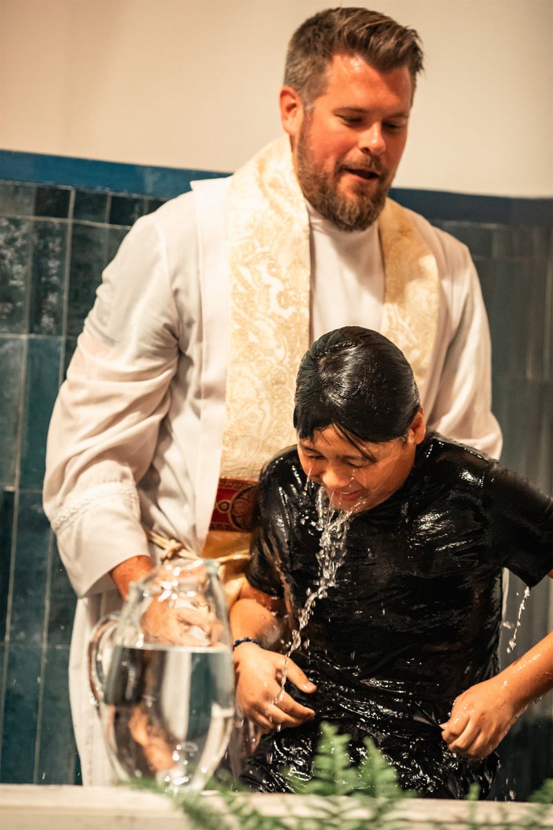 2024-03-30-easter-vigil-0114.jpg