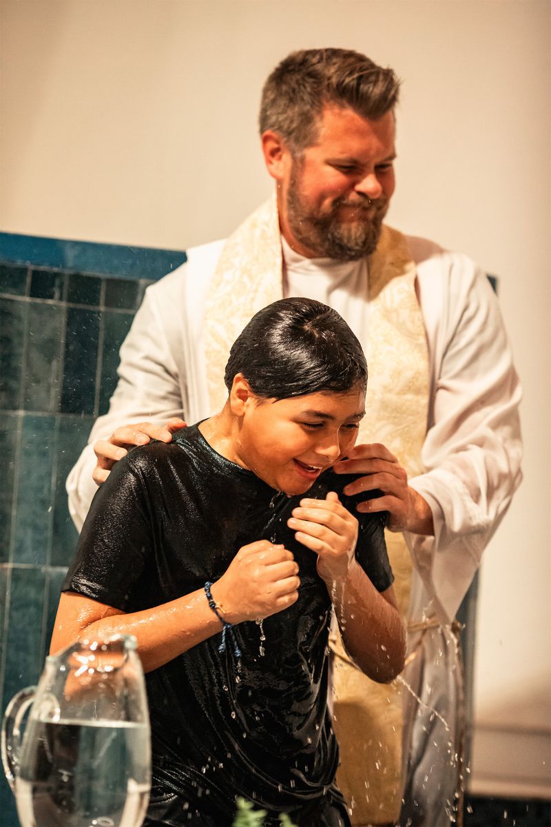2024-03-30-easter-vigil-0115.jpg