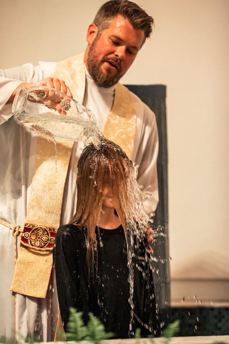 2024-03-30-easter-vigil-0162.jpg