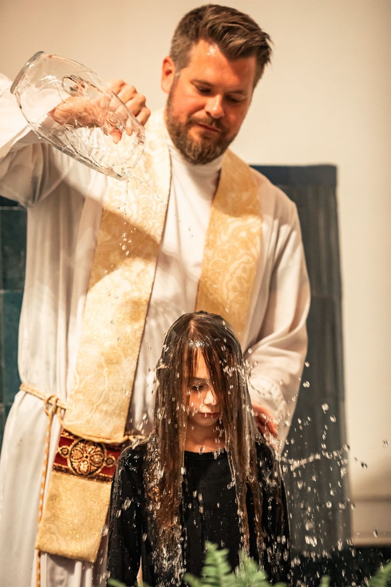 2024-03-30-easter-vigil-0173.jpg