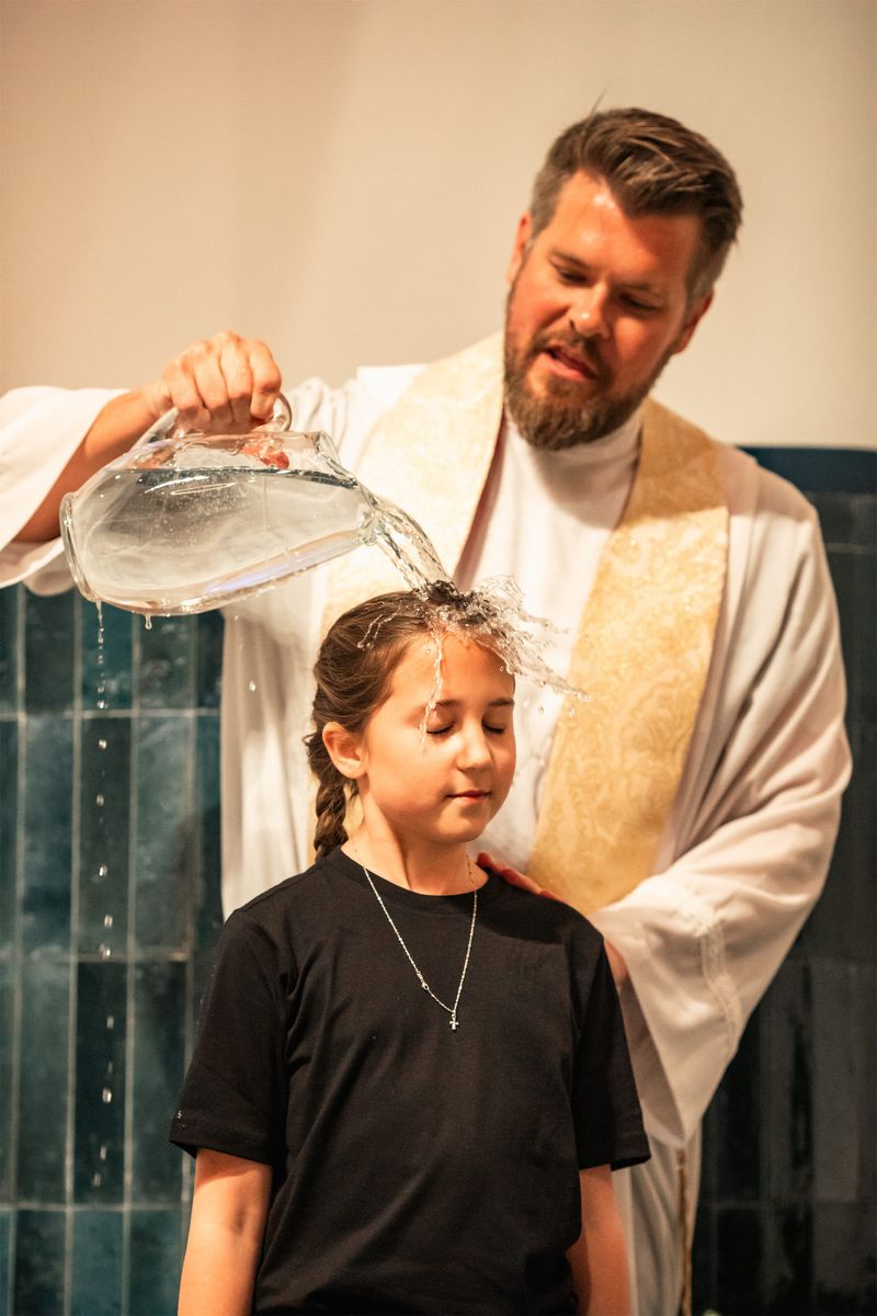 2024-03-30-easter-vigil-0199.jpg