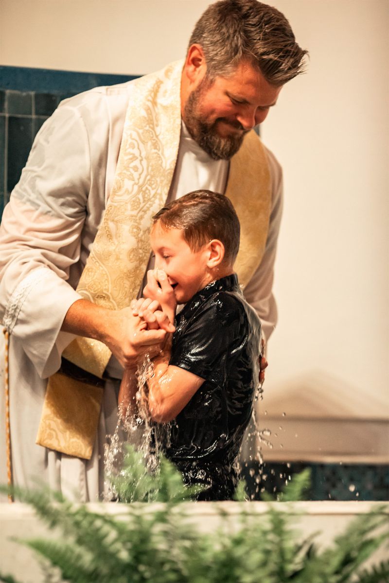 2024-03-30-easter-vigil-0218.jpg