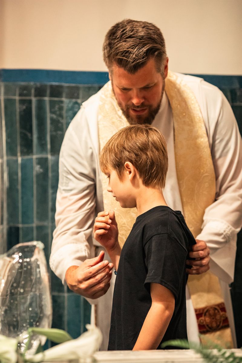 2024-03-30-easter-vigil-0236.jpg
