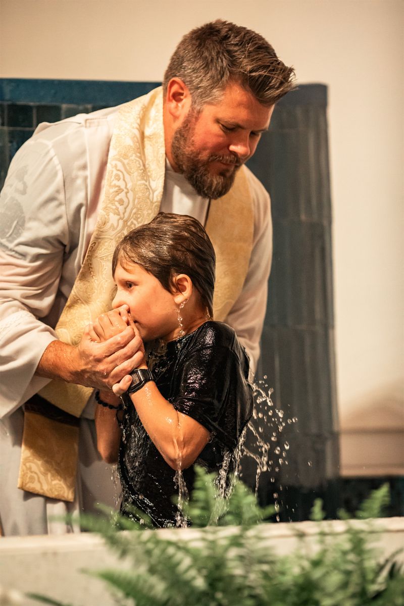 2024-03-30-easter-vigil-0239.jpg