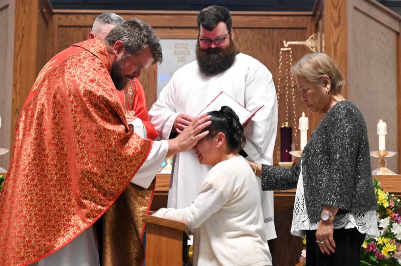 2024-05-18-rite-of-full-communion-0040.jpg