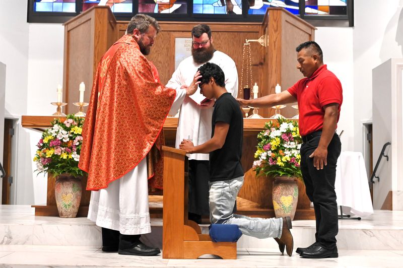 2024-05-18-rite-of-full-communion-0053.jpg